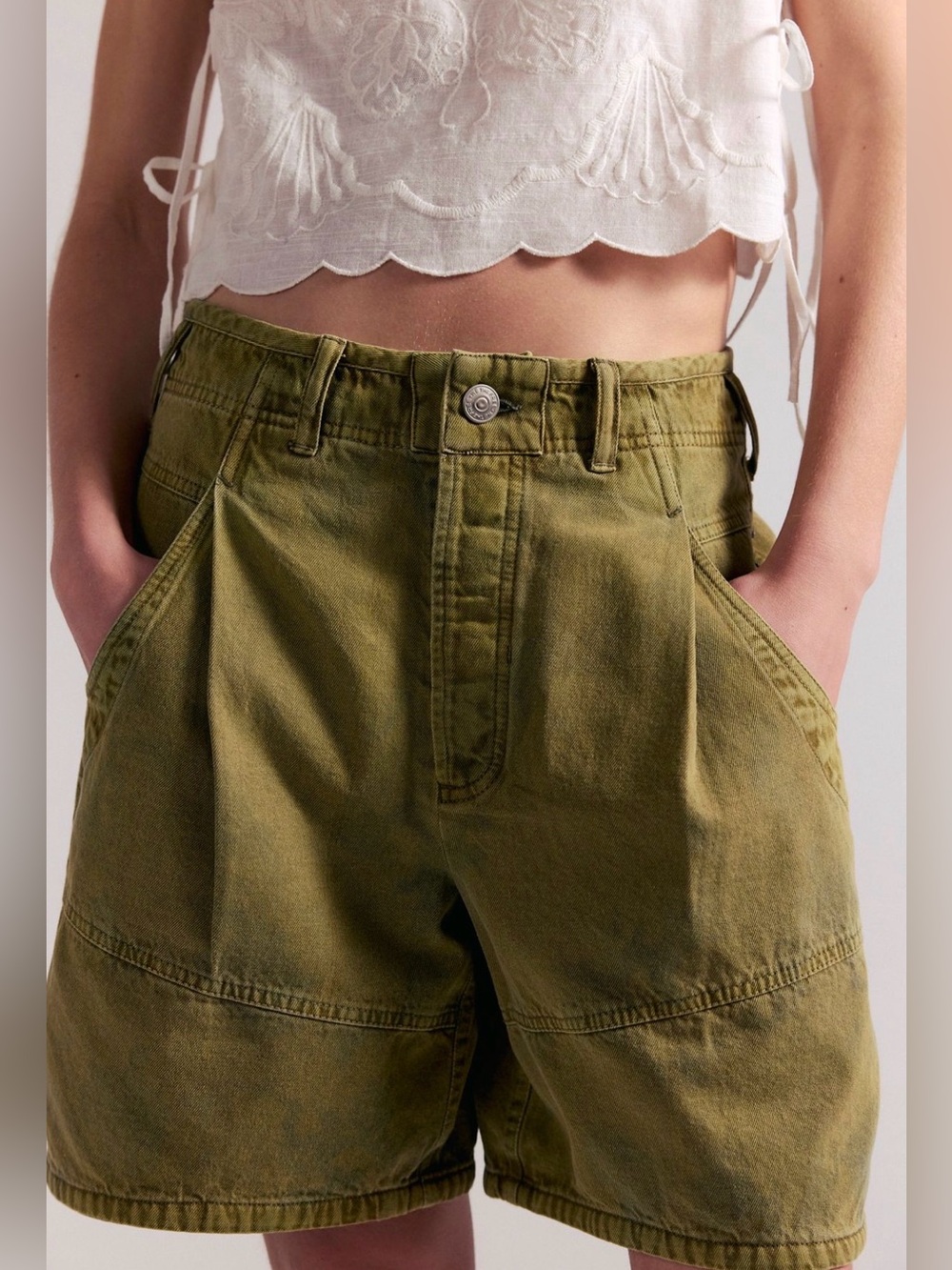 Wild Rebel Short NWOT outlaw taupe